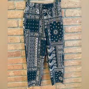 Lush cropped pants